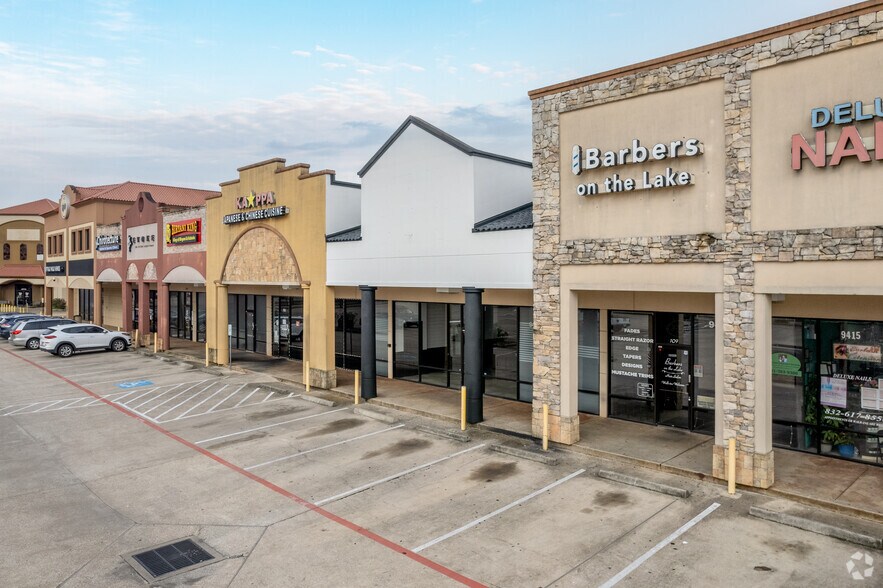 9415 Broadway St, Pearland, TX à louer - Photo du bâtiment - Image 3 de 4