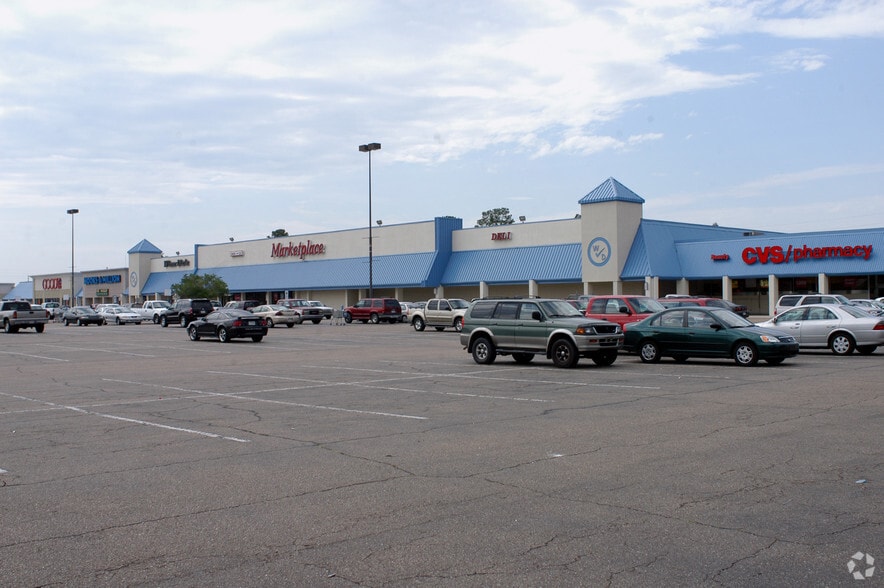 2302 W Thomas St, Hammond, LA for lease - Primary Photo - Image 1 of 19