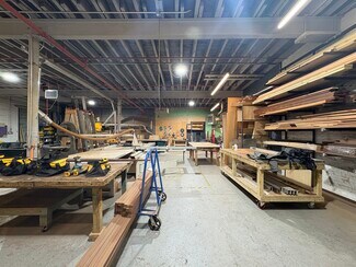 Plus de détails pour 18 Bay St, Brooklyn, NY - Industriel à louer