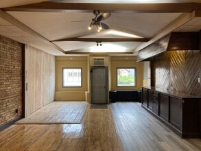 122 Main St, Biwabik, MN à louer Photo du bâtiment- Image 2 de 12