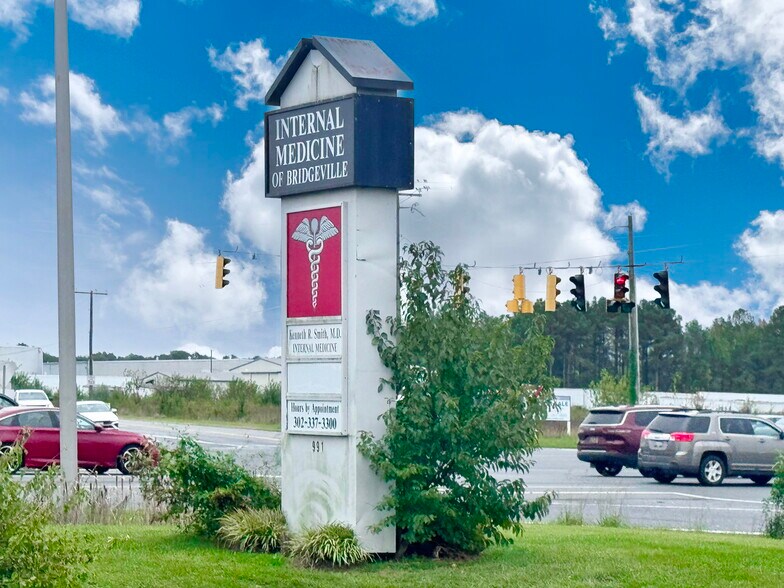 8991 Redden Rd, Bridgeville, DE à vendre - Photo du bâtiment - Image 2 de 31