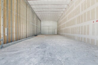 1009 E 4th St, Lampasas, TX à louer Photo du bâtiment- Image 1 de 5