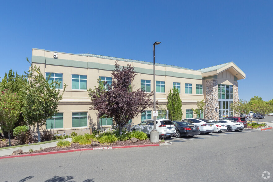 5 Medical Plaza Dr, Roseville, CA for lease - Primary Photo - Image 1 of 5