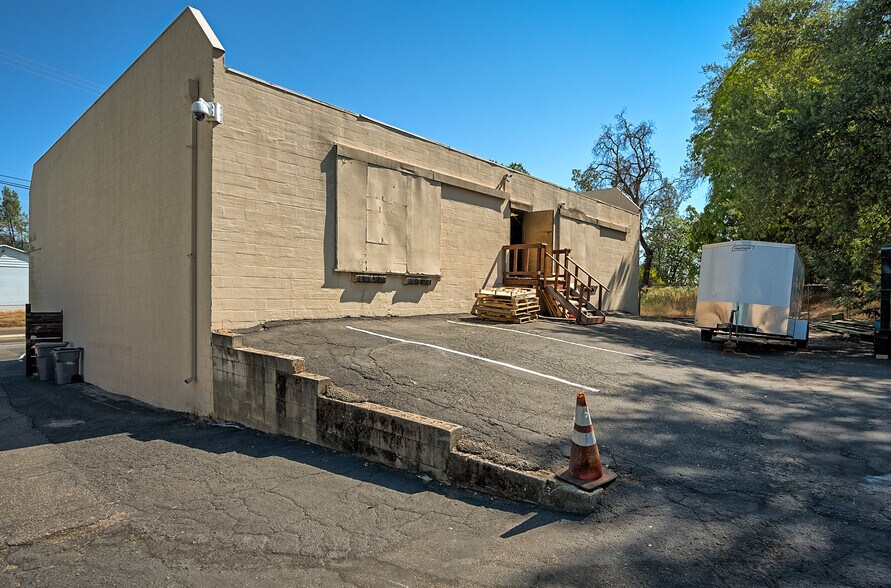 4052 Shasta Dam Blvd, Shasta Lake, CA à vendre - Photo du bâtiment - Image 3 de 22
