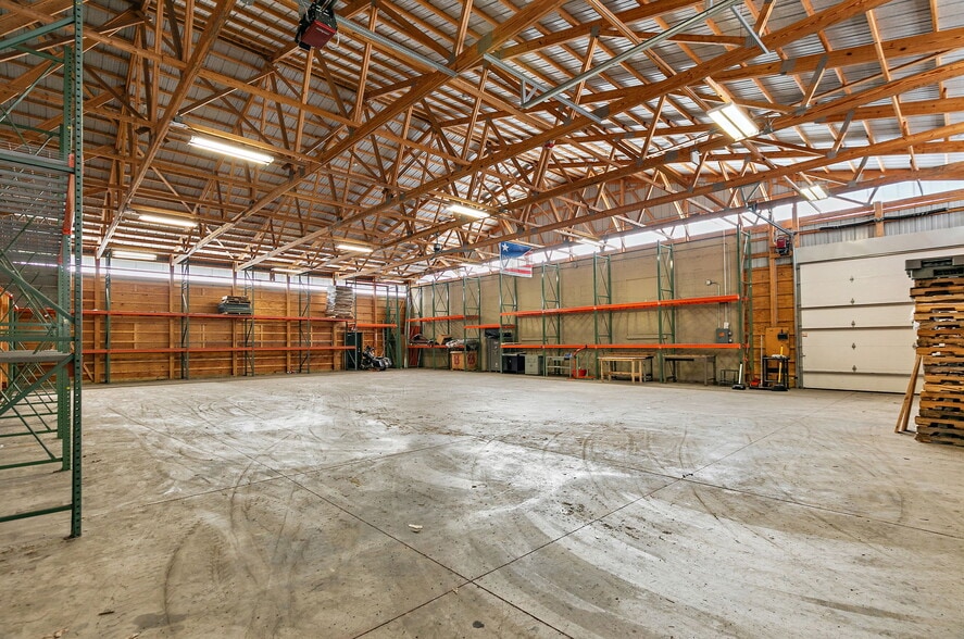 303 Elgin Ave, Elgin, IL for sale - Building Photo - Image 3 of 40