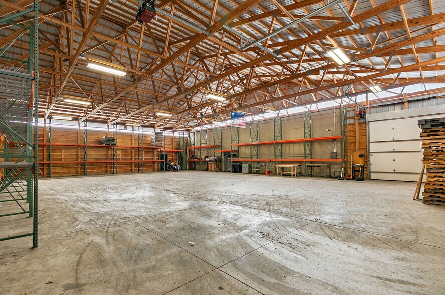 303 Elgin Ave, Elgin, IL à vendre - Photo du bâtiment - Image 3 de 40