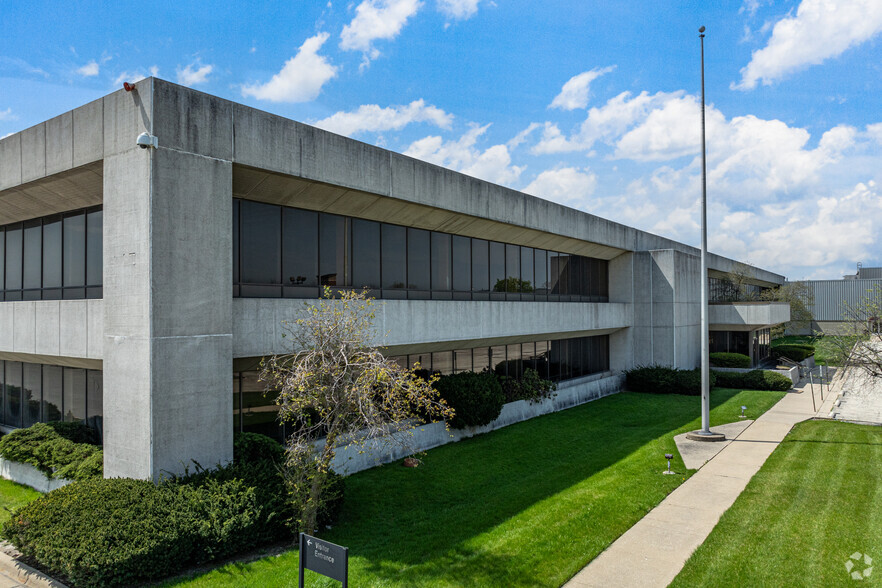 2700 McDonough Rd, Joliet, IL for lease - Primary Photo - Image 1 of 5