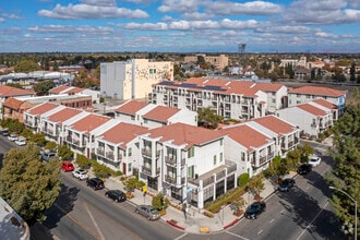 1560 Fulton St, Fresno, CA - Aerial map view