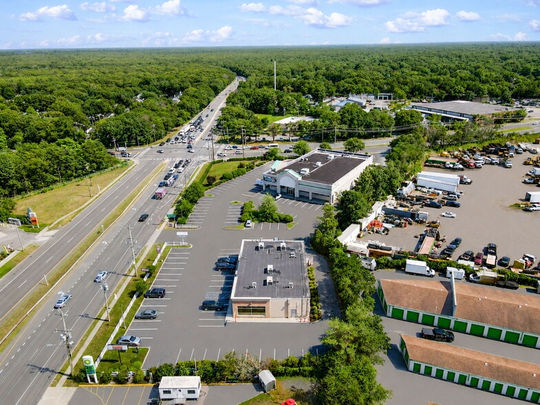 1966 Veterans Memorial Hwy, Islandia, NY for lease - Building Photo - Image 2 of 6