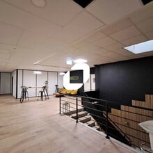 Flex in Montigny-le-Bretonneux for lease Building Photo- Image 1 of 6