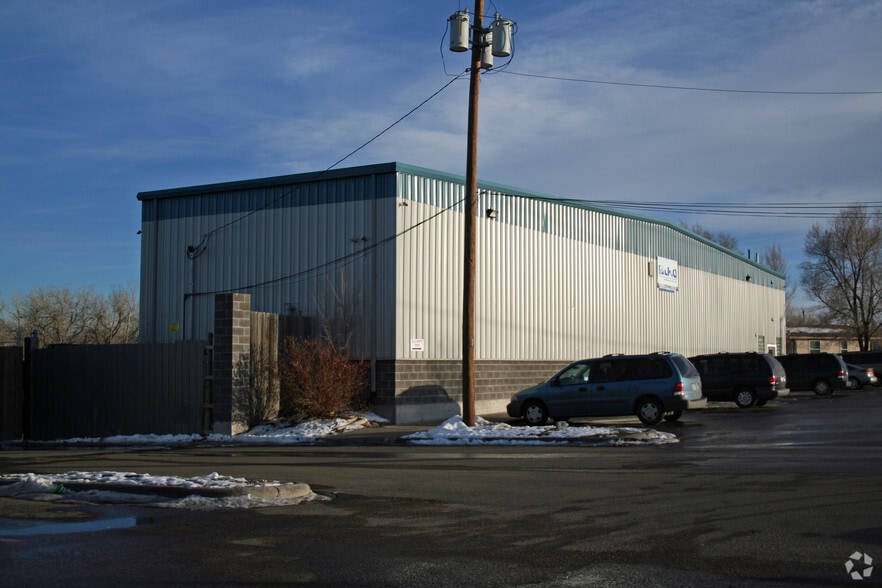 6100 Federal Blvd, Denver, CO à vendre - Photo du bâtiment - Image 1 de 4