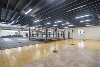 1420-1424 W Olympic Blvd, Los Angeles, CA for lease Interior Photo- Image 2 of 8