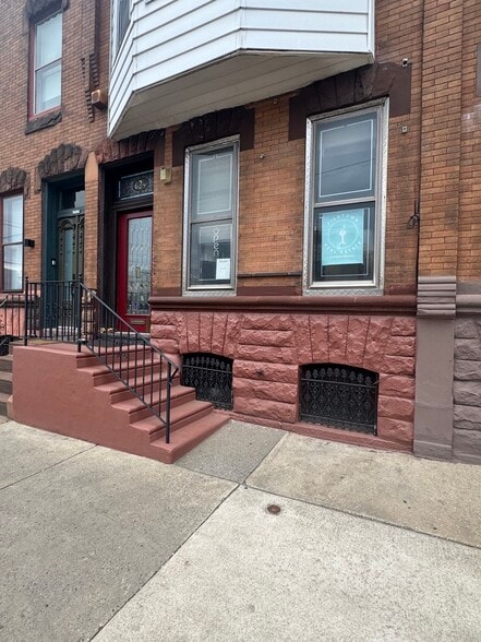 624 E Girard Ave, Philadelphia, PA for lease - Building Photo - Image 1 of 16