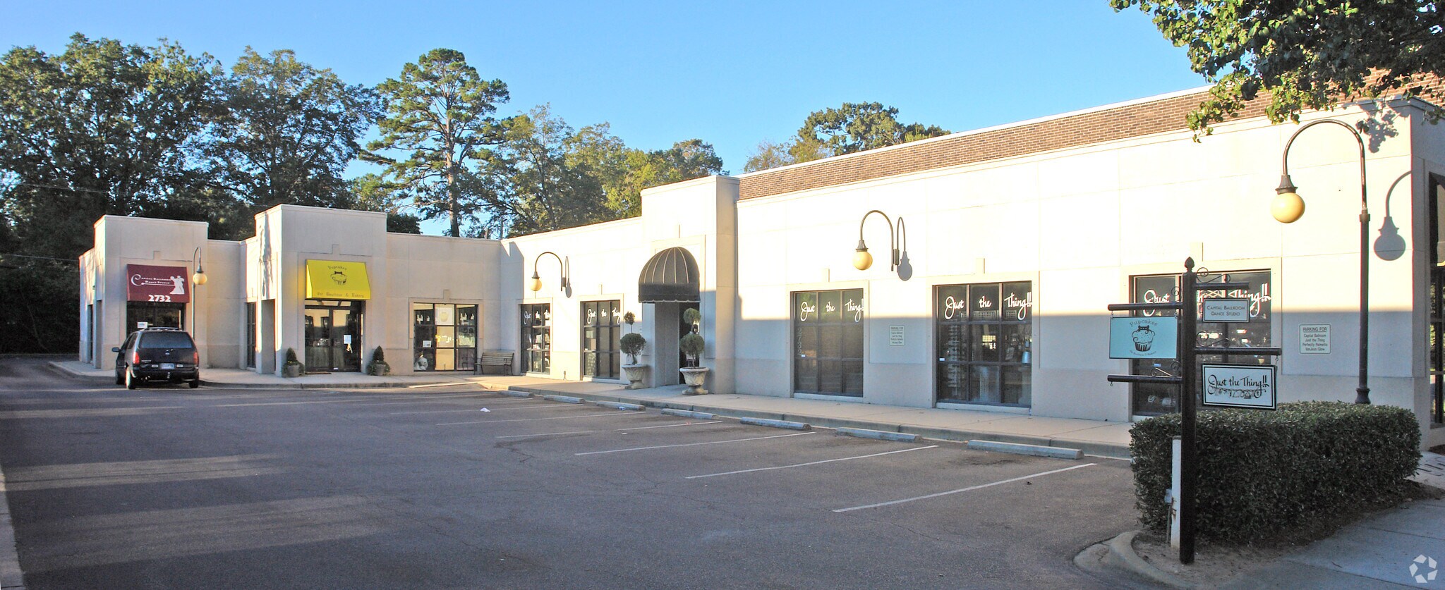 2732 Devine St, Columbia, SC for lease Primary Photo- Image 1 of 3