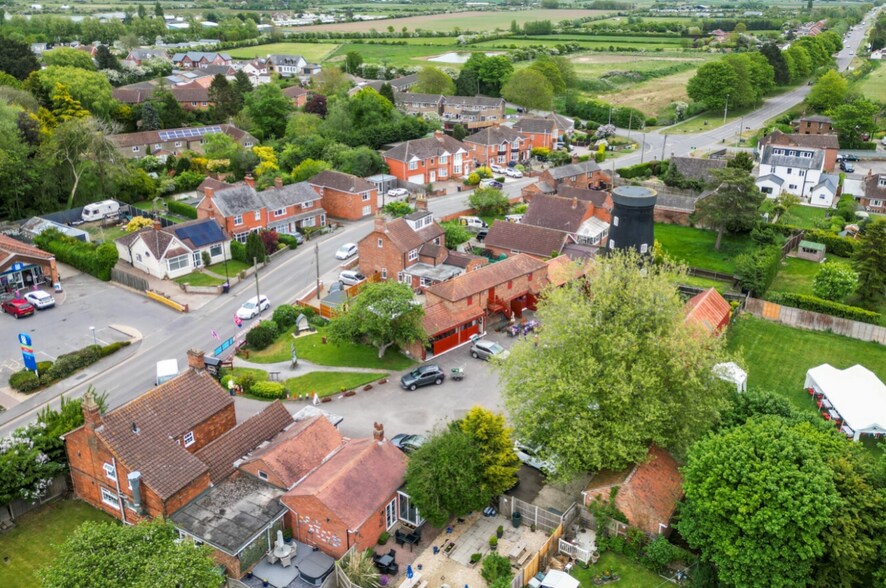 46 High St, Burgh Le Marsh à vendre - Aérien - Image 2 de 10