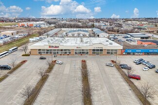 More details for 10121-10151 Hickman Rd, Urbandale, IA - Retail for Lease