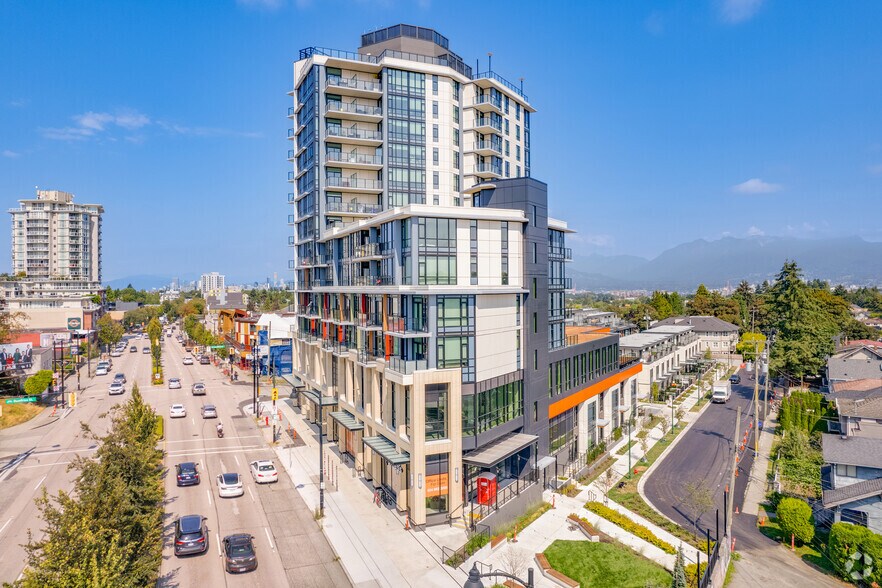 1519 Kingsway, Vancouver, BC à vendre - Photo du bâtiment - Image 1 de 6