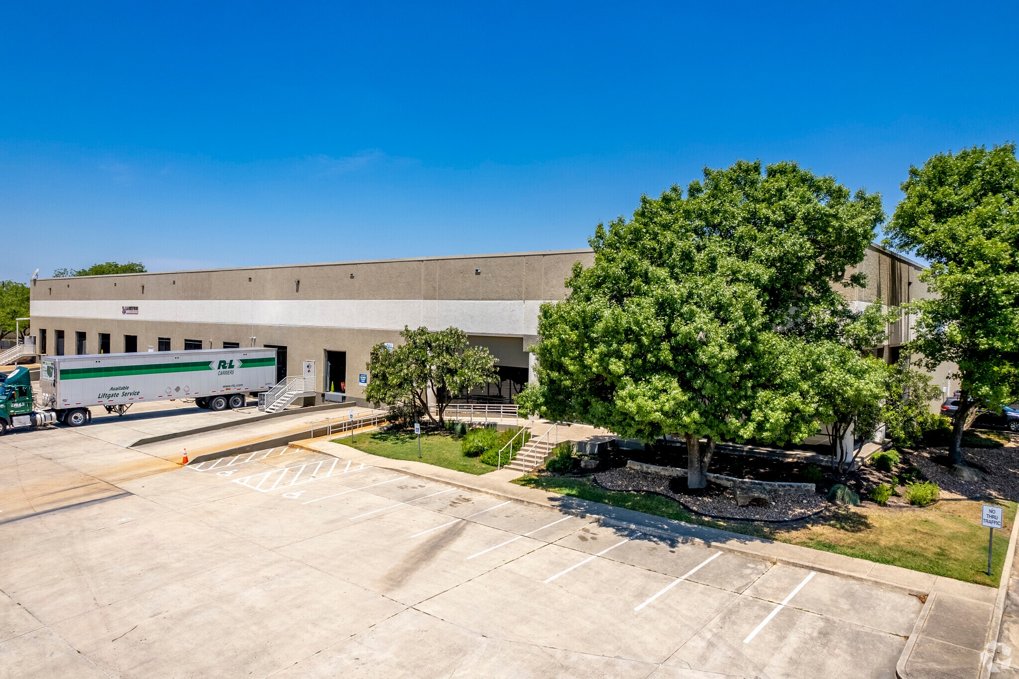 1010 Arion Pky, San Antonio, TX for lease Primary Photo- Image 1 of 4