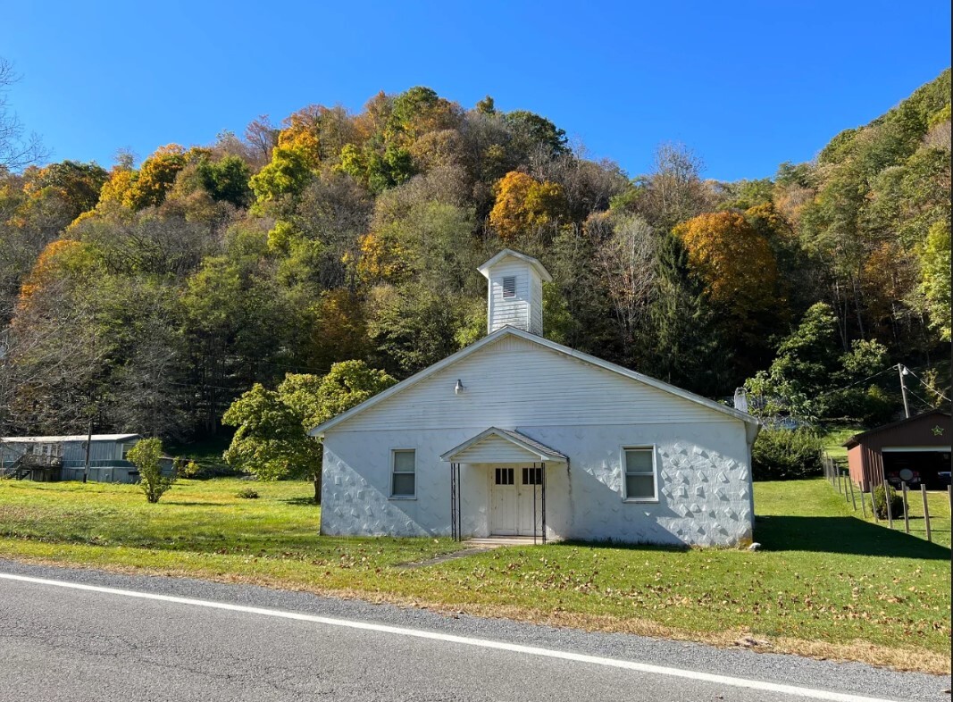 3218 Stamping Creek Rd, Hillsboro, WV à vendre Photo principale- Image 1 de 1