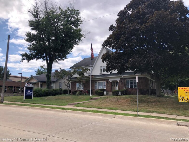 806 Oakwood Blvd, Dearborn, MI à vendre - Photo du bâtiment - Image 1 de 1