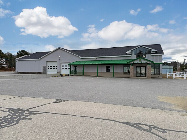 149 Sheep Davis Rd, Pembroke, NH à vendre - Photo du bâtiment - Image 3 de 8