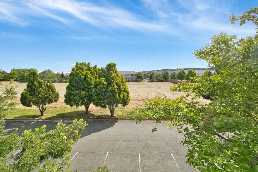 4725 Mangels Blvd, Fairfield, CA à louer - Photo du bâtiment - Image 3 de 14