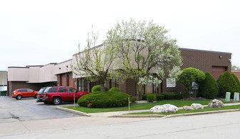 450 Frontier Way, Bensenville IL - Entrepôt