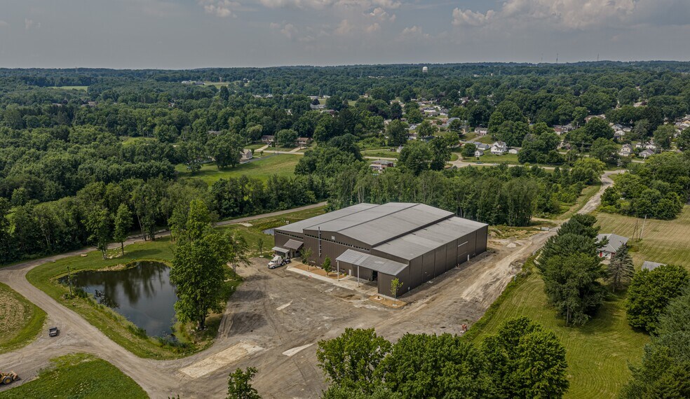 5205 Cleveland Massillon Rd, Norton, OH à louer - Photo du bâtiment - Image 2 de 23