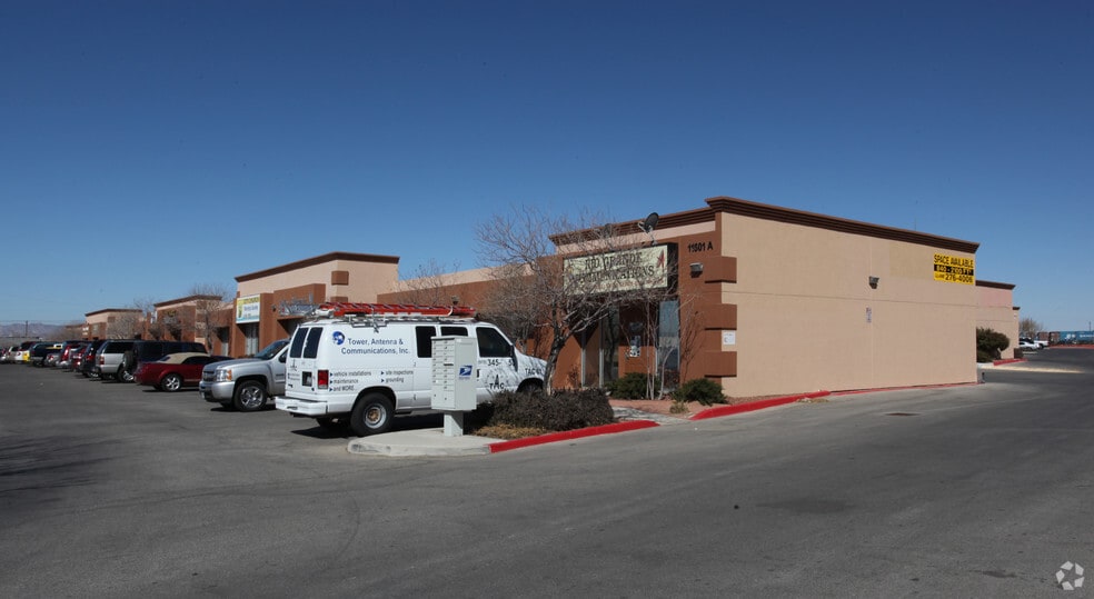 11601 Pellicano Dr, El Paso, TX for sale - Primary Photo - Image 1 of 59