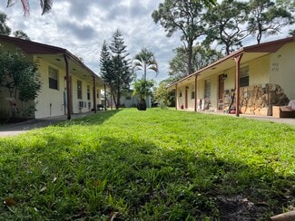 More details for 4764 Cole St, West Palm Beach, FL - Multifamily for Sale