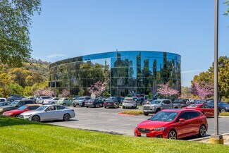 Plus de détails pour 1959 Palomar Oaks Way, Carlsbad, CA - Coworking à louer