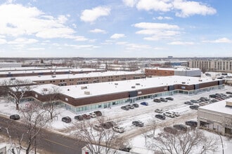2401-2465 Ave 46th, Montréal, QC - Aerial map view - Image1