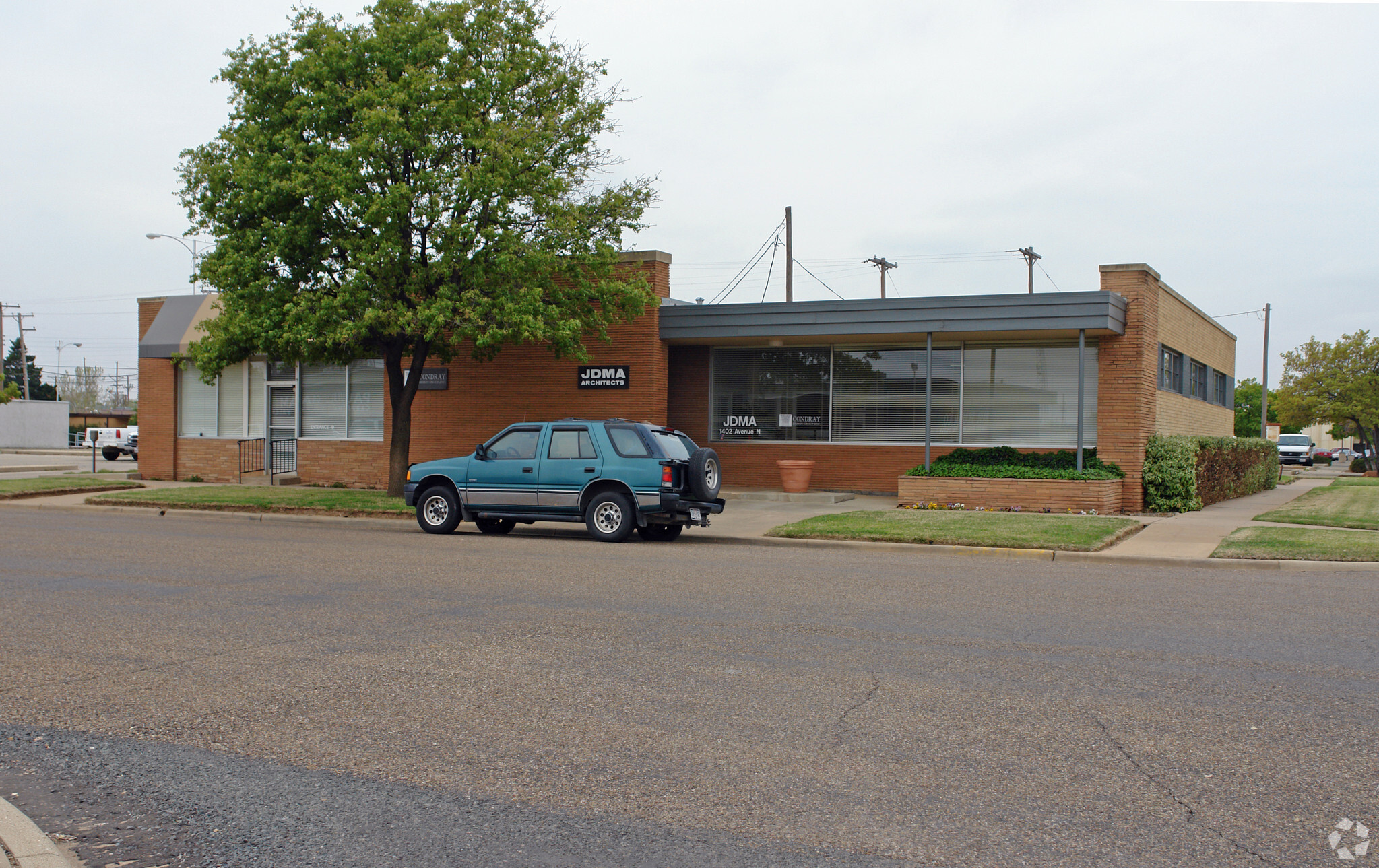 1402 Avenue N, Lubbock, TX à vendre Photo principale- Image 1 de 1