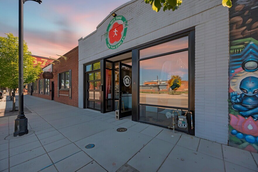 1832 S Broadway, Denver, CO à louer - Photo du bâtiment - Image 2 de 9
