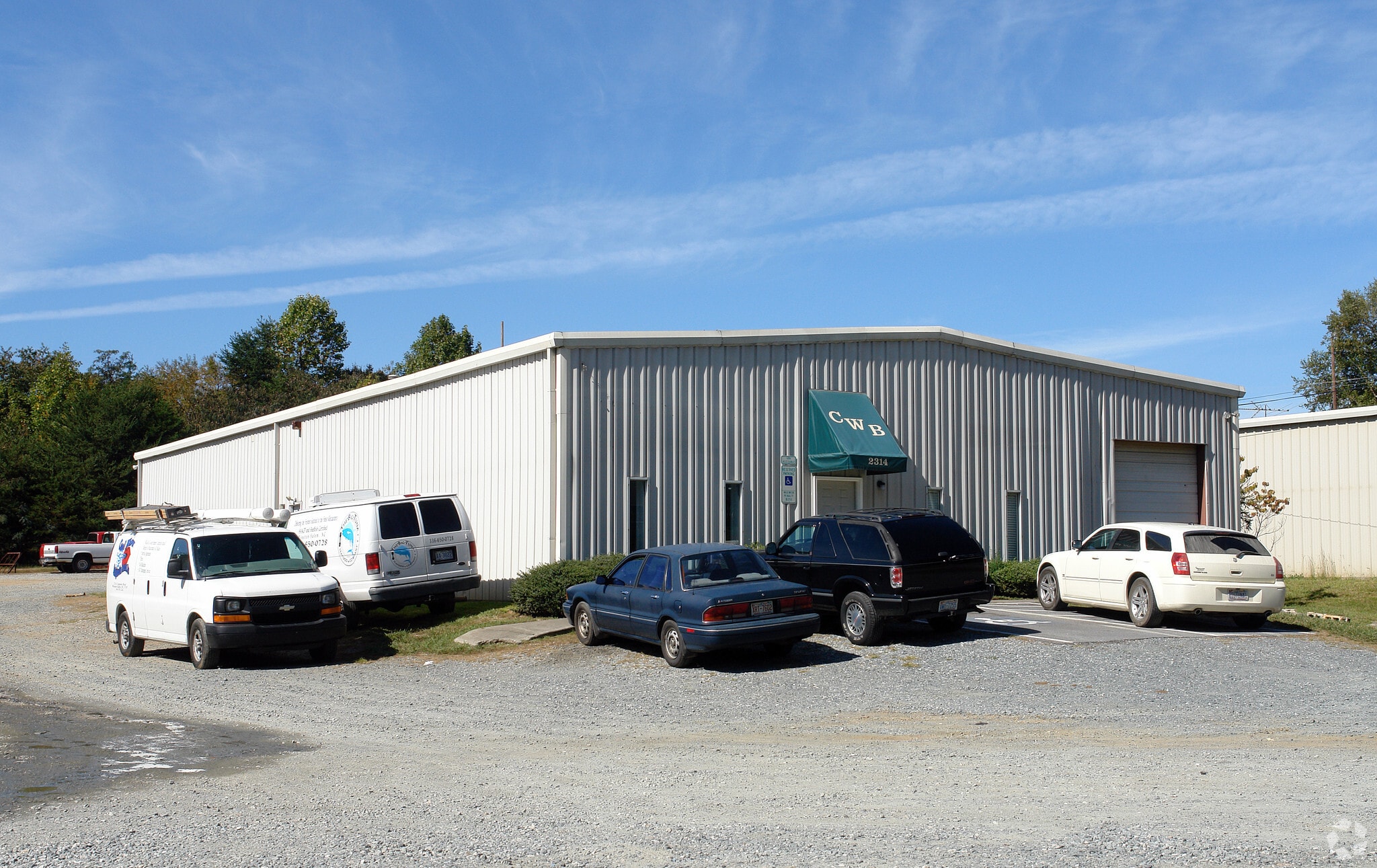 2314 Cragmore Rd, Winston-Salem, NC for sale Primary Photo- Image 1 of 4