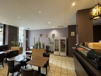 Plus de détails pour Commerce de détail à vendre