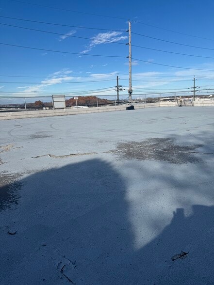 8300 Tonnelle Ave, North Bergen, NJ for sale - Building Photo - Image 3 of 8