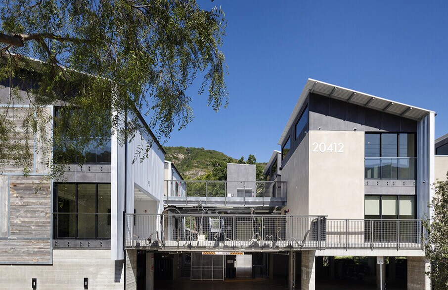 20412-20432 Laguna Canyon Rd, Laguna Beach, CA à louer - Photo du bâtiment - Image 1 de 25