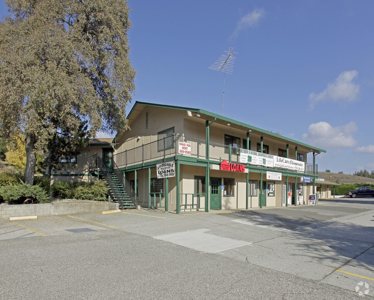 10556-10612 Combie Rd, Auburn, CA for sale - Building Photo - Image 1 of 4