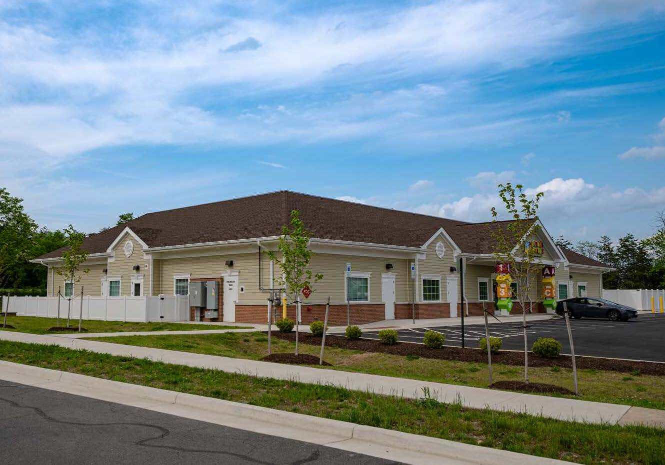 43020 Eastern Kingbird Plz, Ashburn, VA à vendre Photo du bâtiment- Image 1 de 3