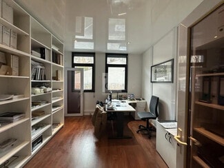 More details for 9 Rue Pierre Sémard, Fontaine - Industrial for Sale