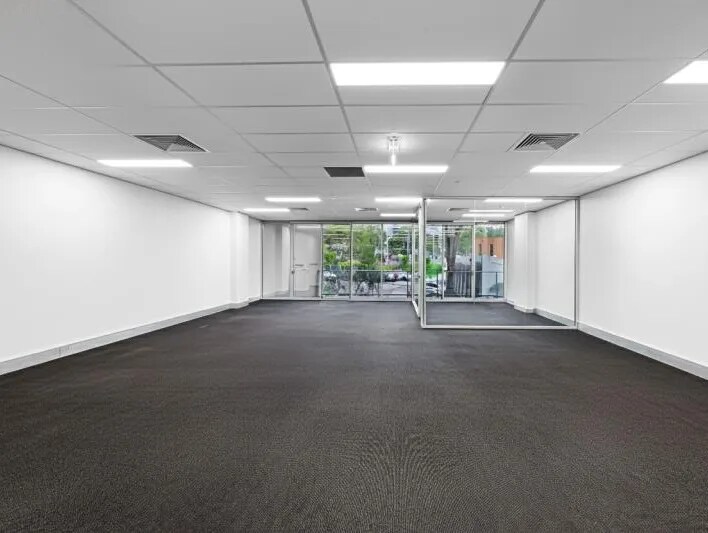 32 Delhi Rd, Macquarie Park, NSW 2113 - Unit 2.02 - - Interior Photo - Image 1 of 4