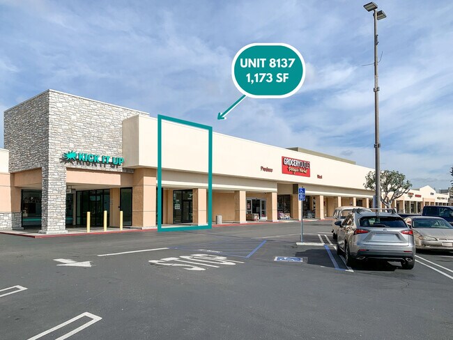 Plus de détails pour 8105-8195 E Wardlow Rd, Long Beach, CA - Commerce de détail à louer
