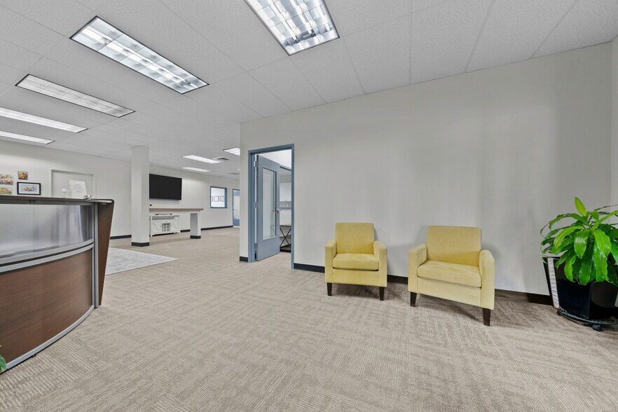 675 Orchard Heights Rd, Salem, OR for lease - Interior Photo - Image 3 of 21