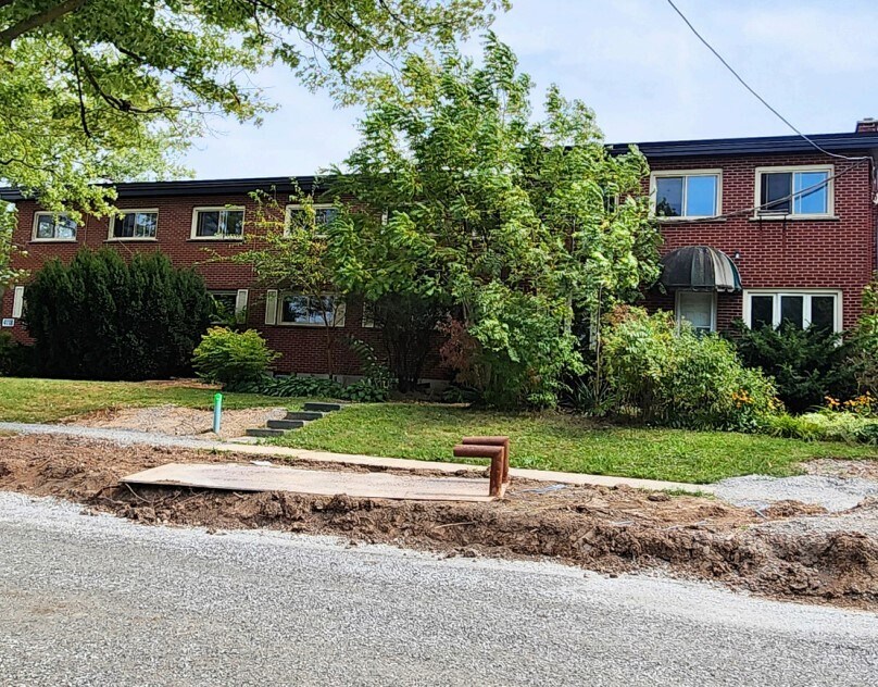 4118 Main St, Niagara Falls, ON à vendre Photo du bâtiment- Image 1 de 1