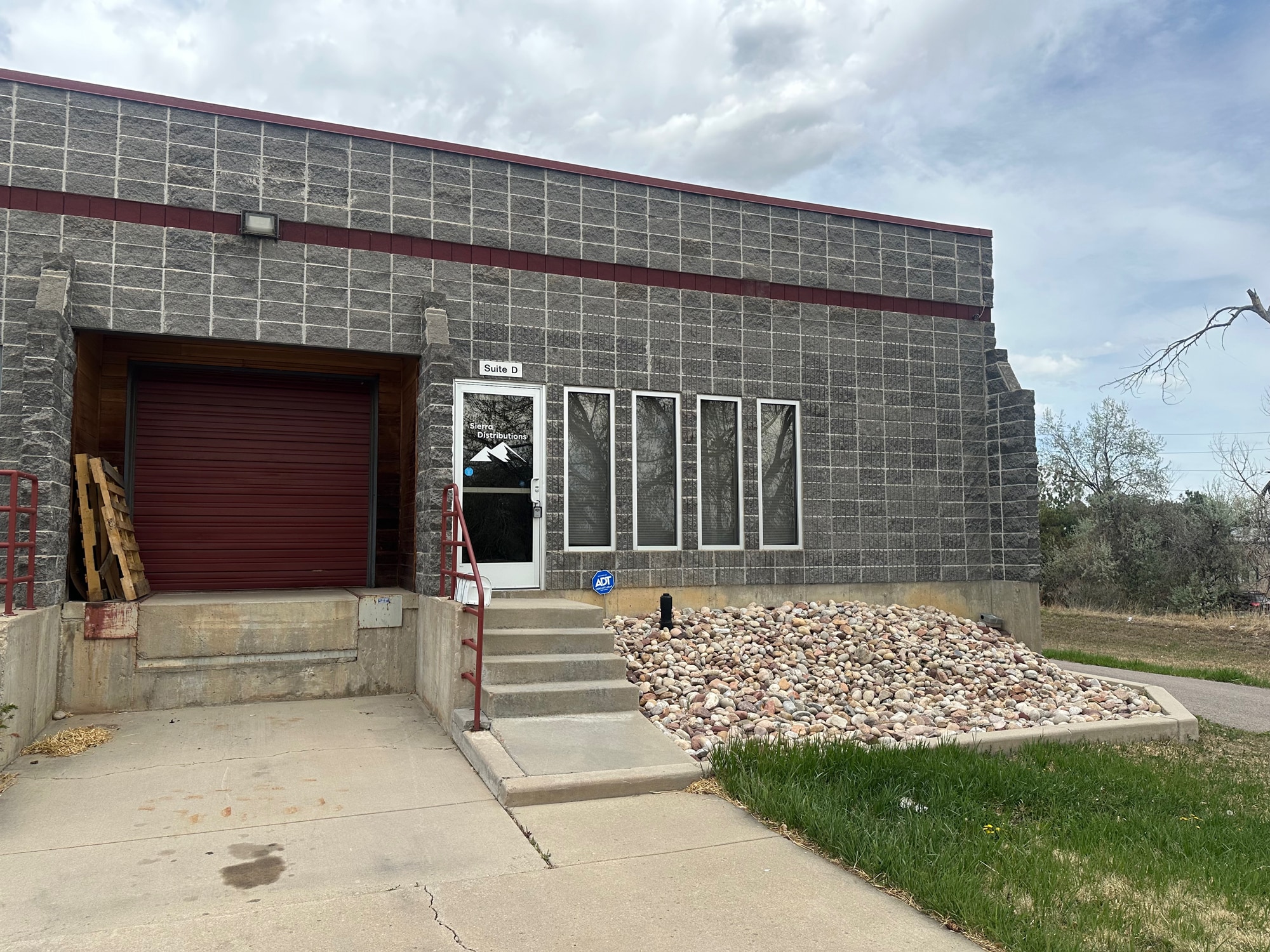 530 Compton St, Broomfield, CO à louer Photo du bâtiment- Image 1 de 12