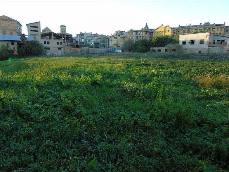 Land in Vic, Barcelona for sale - Building Photo - Image 3 of 11