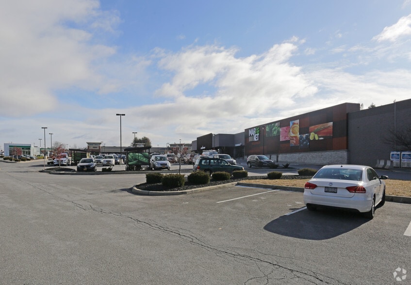 2080 Western Ave, Guilderland, NY for lease - Primary Photo - Image 1 of 9