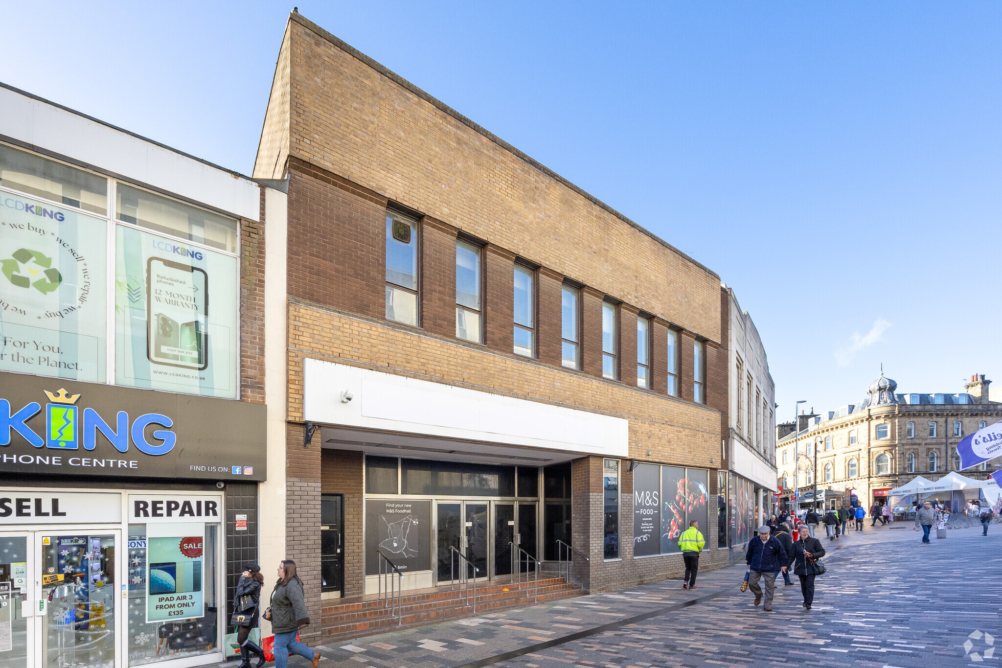 9-17 Queen St, Barnsley for lease Primary Photo- Image 1 of 3