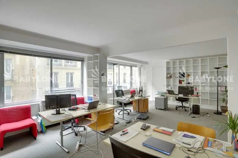 Rue Villaret De Joyeuse, Paris for lease Building Photo- Image 1 of 9